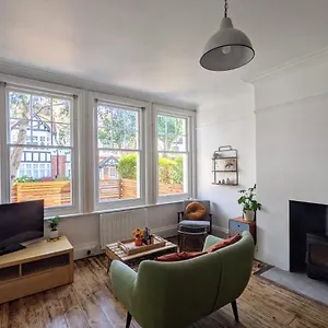  Apartment *unique & Garden, Near Beach*